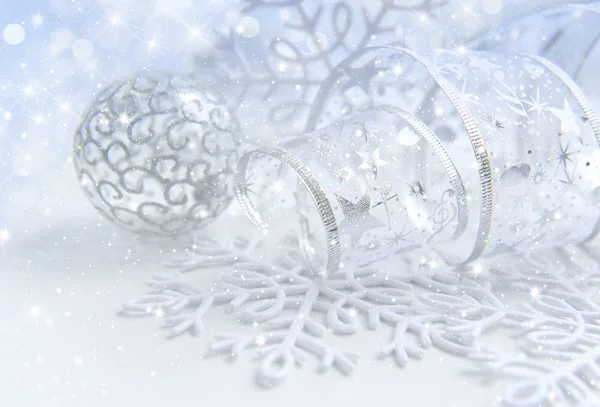 Christmas festive background with silver baubles — Stock Photo, Image