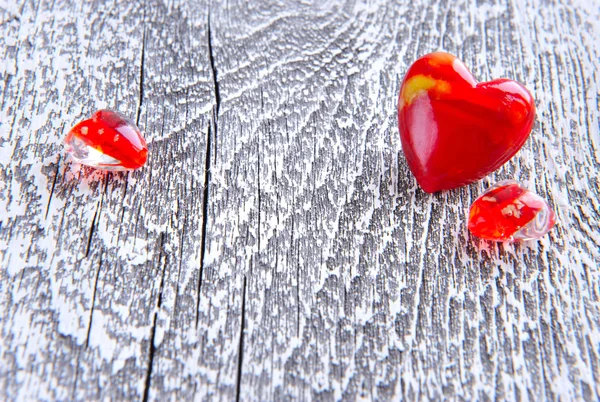 Valentines Day background. Red heart on wooden background — Stock Photo, Image