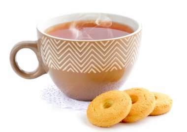 beyaz zemin üzerinde bir tanımlama ile çay