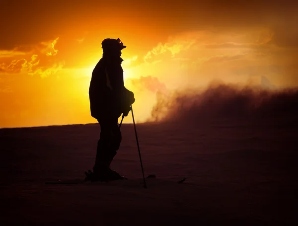 Skier at night — Stock Photo, Image