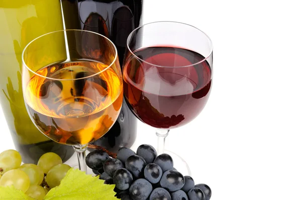 Wine bottle, glass and grapes — Stock Photo, Image