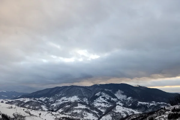 Vinter mountain — Stockfoto