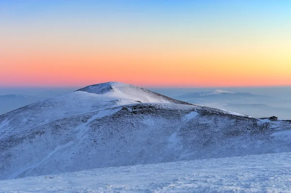 Montanha de Inverno — Fotografia de Stock