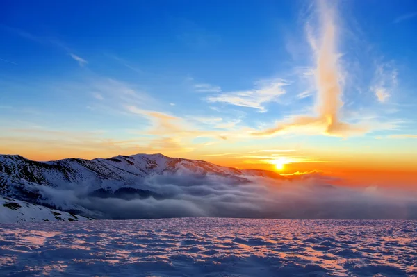 Vinter mountain — Stockfoto