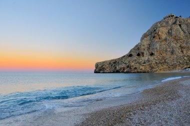 deniz ve gün batımı