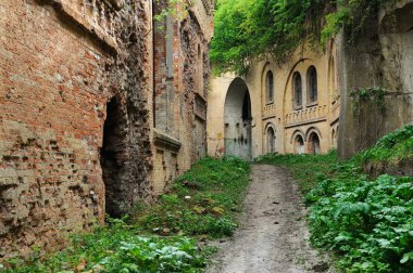 Eski kale Harabeleri