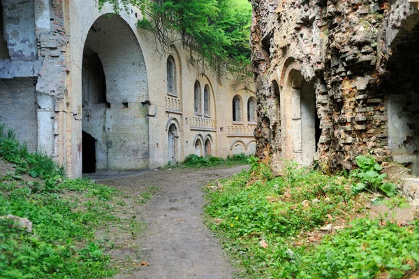 Ruïnes van de oude fort — Stockfoto