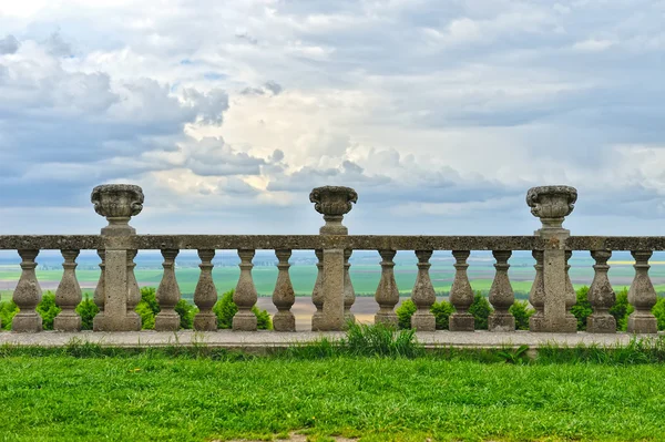 Ancient architecture of ancient railings — Stock Photo, Image