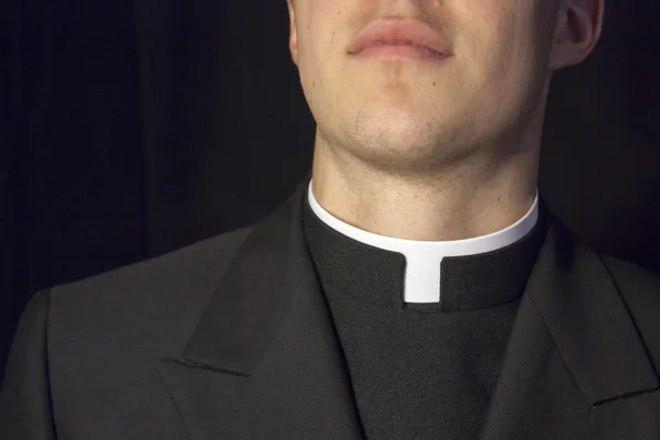 Närbild av präst krage — Stockfoto