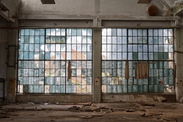 Dawna Opuszczona Fabryka Tło Miejskie — Zdjęcie stockowe