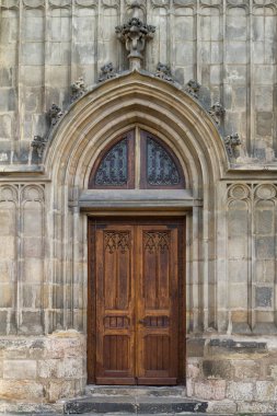 old  antic door f the cathedral 