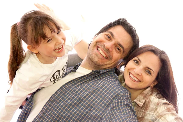 Familie, pappa en mamma spelen met zijn dochter — Stockfoto