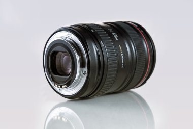 objektif fotoğraf ve videolar