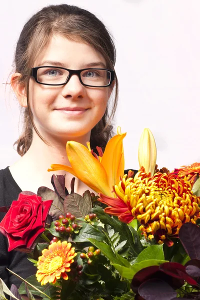 Girl with a bouquet — Stock Photo, Image