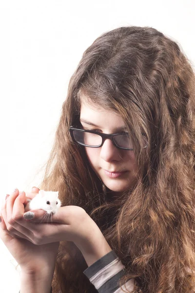 Menina com hamster — Fotografia de Stock