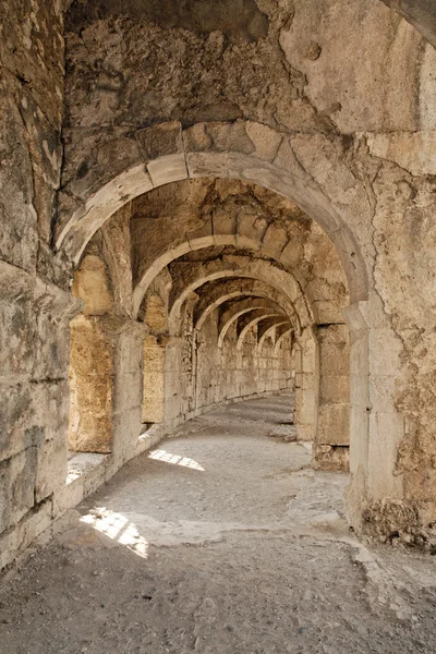 Anfiteatro Aspendos em Antalya . Fotografia De Stock