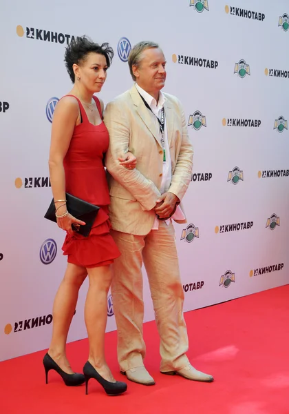 Acteur andrey sokolov met vrouw — Stockfoto