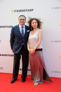 yapımcı Igor ugolnikov