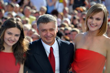 Anton tabakov ve ailesi