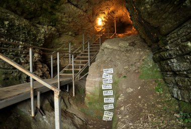 Ahshtyrskaya mağara Sochi Milli Parkı, Rusya