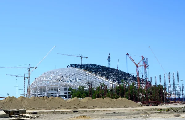 Construcción Construcción del estadio "Fisht" en Sochi, Rusia —  Fotos de Stock