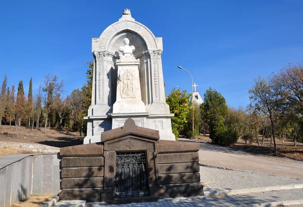 Testvéri úti temető sírköveiről Szevasztopol, Crimea — Stock Fotó