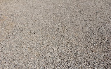 arka plandan taşlar