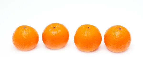 4 Laranjas de mandarim — Fotografia de Stock