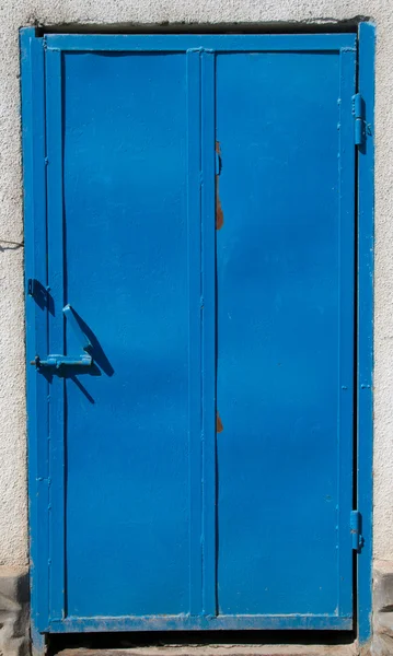 Porte en acier bleu — Photo