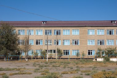 Kazakistan, badam Köyü okul