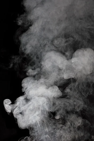 Rök på en svart bakgrund — Stockfoto