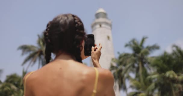 Romantic Woman Traveler Dress Taking Photo Smartphone Famous Landmarks Sri — Stok video