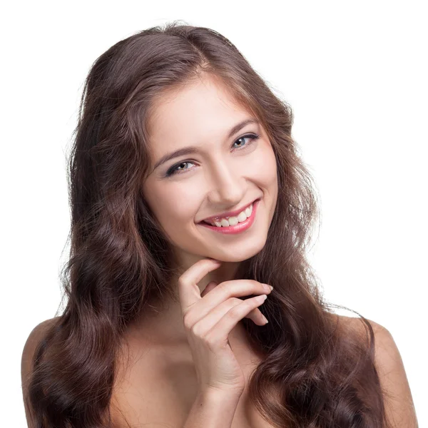 Портрет привабливі кавказька брюнетка усміхається жінка. isolat — стокове фото