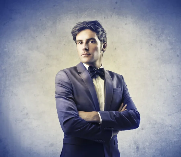 Uomo serio ed elegante — Foto Stock