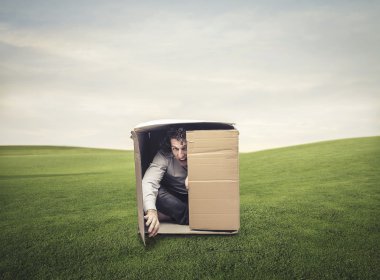 çığlık atan adam