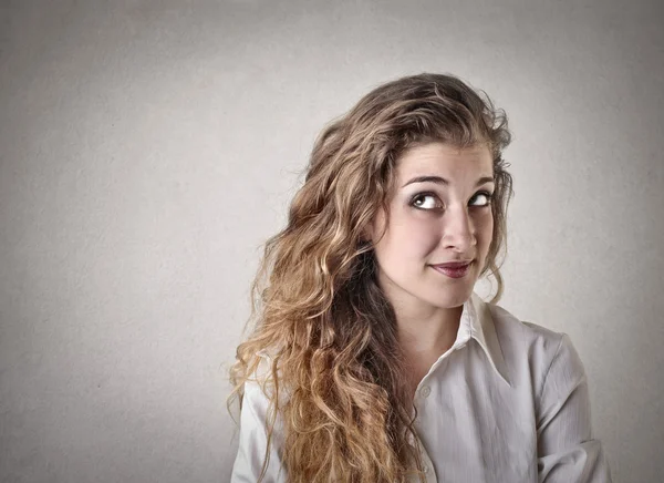 Mulher bonita jovem — Fotografia de Stock