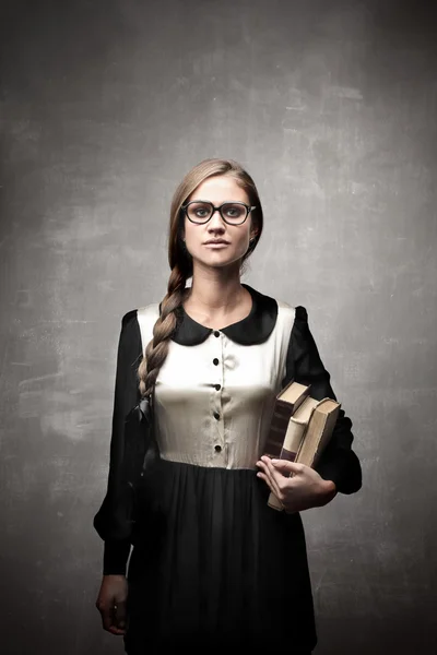 Schöne junge Studentin — Stockfoto