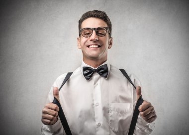 mutlu gülümseyen iş adamı