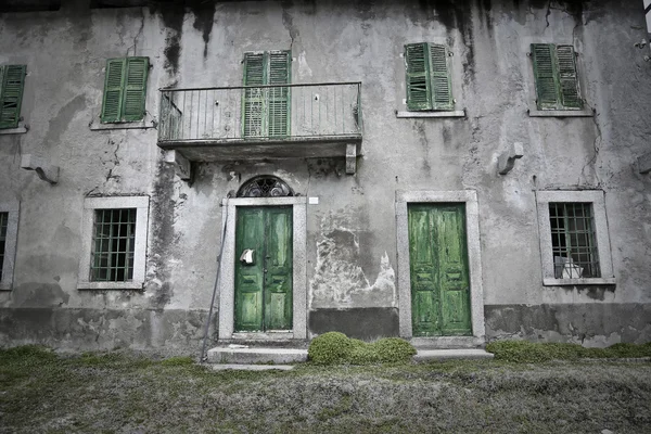 Antigua casa vintage — Foto de Stock