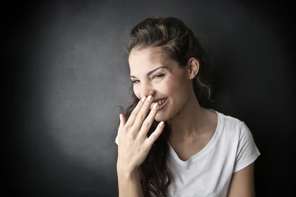 Sorridente bella ragazza — Foto Stock