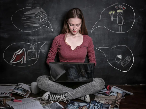 Junge hübsche Dame — Stockfoto