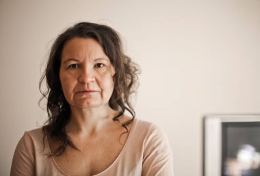 Yetişkin bir kadının portresi 