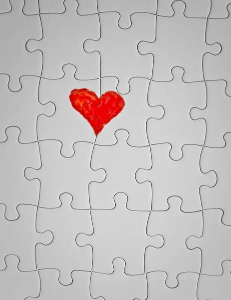 Cuore Rosso Disegnato Due Pezzi Puzzle — Foto Stock