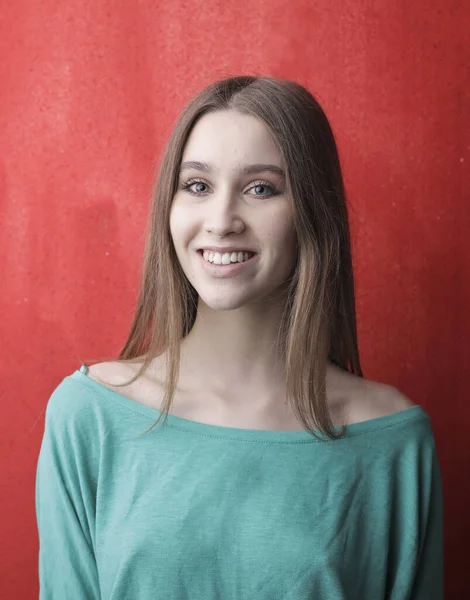 Retrato Uma Jovem Mulher Bonita — Fotografia de Stock