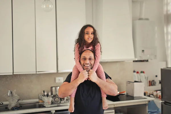 Portrait Father Daughter Kitchen — Photo