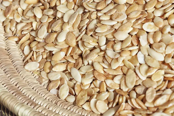 Argan kernels in basket. — Stock Photo, Image