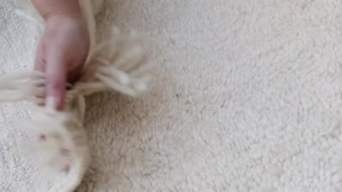 Beni Ourain tarzında otantik el yapımı Fas Berberi halısı. Fas ev dekorasyonu, doku arka plan görüntüleri.