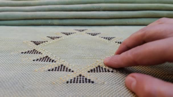 Détail Tapis Artisanal Traditionnel Soie Cactus Marocain Soie Sabra Tapis — Video