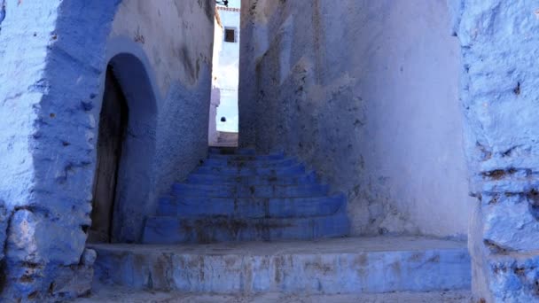 Вуличні Деталі Блакитним Розфарбованим Будинком Чефшоуені Марокко Медіна Чефшоуена Відомим — стокове відео