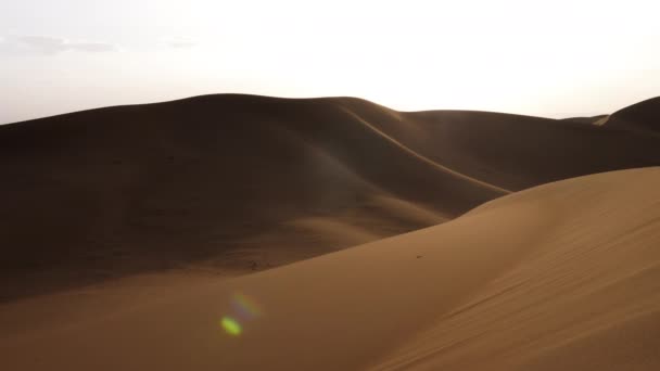 Піщані Дюни Сахари Розташовані Заході Сонця Маміді Ерг Чігаґа Марокко — стокове відео